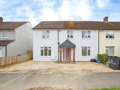 4 Bedroom Semi-detached House For Sale In Houndstone