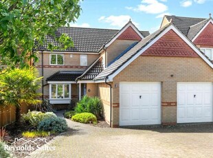 5 Bedroom Detached House For Sale In Cheshunt