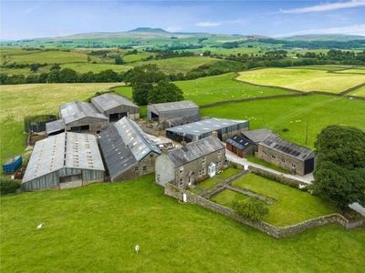 5 Bedroom Detached House For Sale In Clapham, North Yorkshire