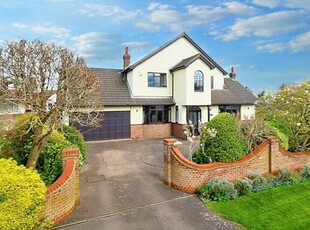 5 Bedroom Detached House For Sale In Galleywood, Chelmsford