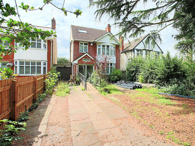 5 Bedroom Detached House For Sale In Leicester, Leicestershire