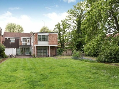 5 Bedroom Detached House For Sale In London