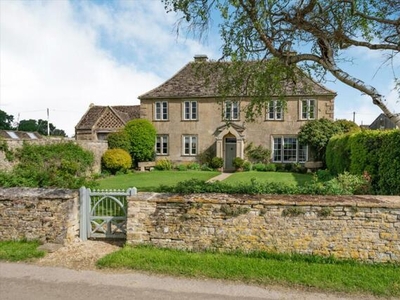5 Bedroom Detached House For Sale In Oxfordshire/gloucestershire Border
