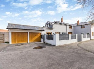 5 Bedroom Detached House For Sale In Pevensey