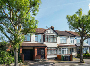 5 Bedroom End Of Terrace House For Sale In Chingford