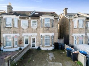 5 Bedroom Semi-detached House For Sale In Thornton Heath