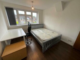7 Bedroom Semi-detached House For Rent In Nottingham, Nottinghamshire