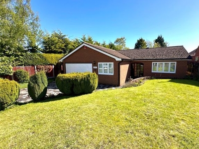 Bungalow for sale in The Birches, Ravenshead, Nottingham, Nottinghamshire NG15