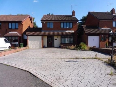 Detached house to rent in Elgar Crescent, Brierley Hill DY5