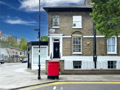 End terrace house for sale in Downham Road, London N1