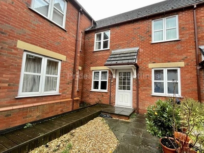 Flat to rent in Canwick Road, Lincoln LN5