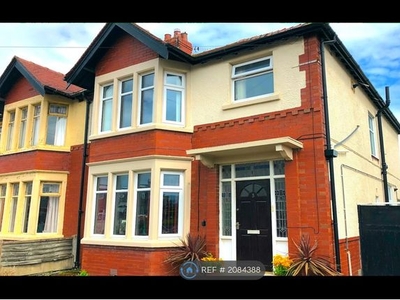 Flat to rent in Cleveleys, Thornton-Cleveleys FY5
