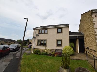 Flat to rent in Manorfields, Whalley, Clitheroe BB7