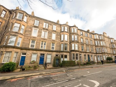 Flat to rent in Mcdonald Road, Edinburgh EH7