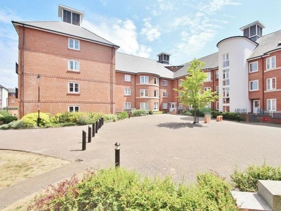 Flat to rent in Quakers Court, Abingdon OX14