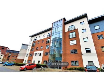 Flat to rent in Slater House Woden Street, Salford M5