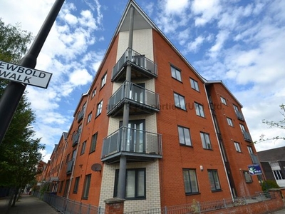 Flat to rent in Stretford Road, Hulme, Manchester. 6He. M15