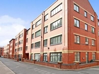 Flat to rent in Warstone Lane, Jewellery Quarter, Birmingham, West Midlands B18
