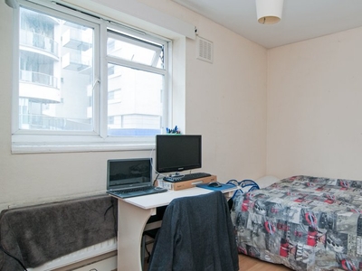 Room in a 5-Bedroom Apartment for rent in Southwark, London