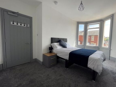 Room to rent in Inskip Terrace, Gateshead NE8