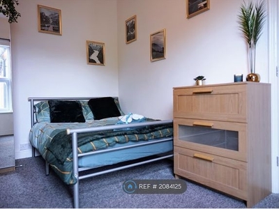 Room to rent in King Richard Street, Coventry CV2