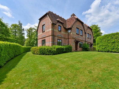 Semi-detached house to rent in Henley Road, Marlow, Buckinghamshire SL7