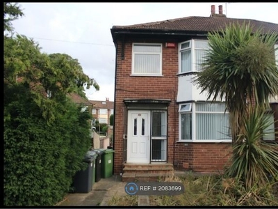 Semi-detached house to rent in Stanningley Road, West Yorkshire LS12