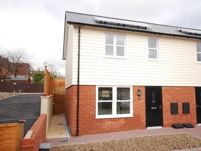 Semi-detached house to rent in Station Road, Borough Green, Sevenoaks TN15