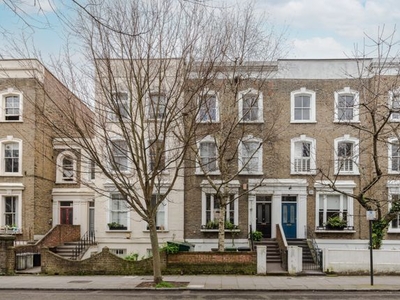 Terraced house for sale in Northchurch Road, London N1