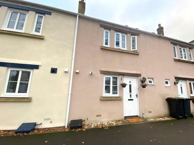 Terraced house to rent in Burton Close, Shaftesbury SP7