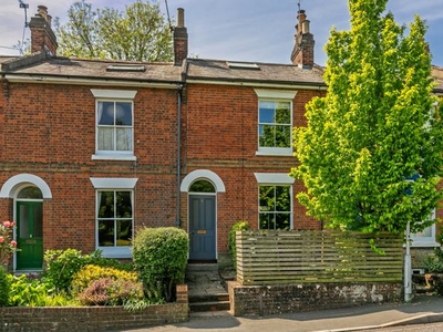 Terraced house to rent in Gladstone Street, Winchester SO23