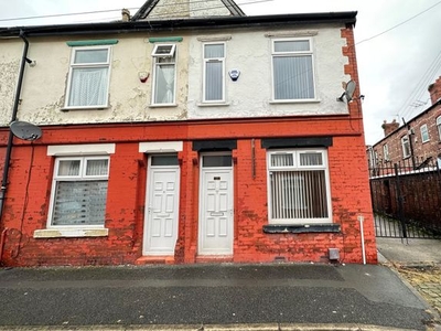 Terraced house to rent in Mayfield Grove, Manchester M18
