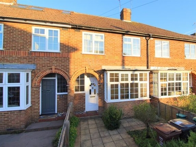 Terraced house to rent in Sadleir Road, St Albans, Hertfordshire AL1