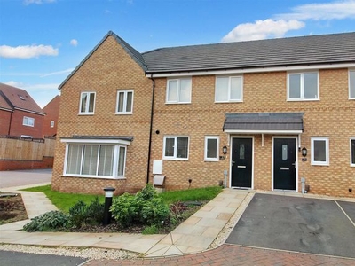 Terraced house to rent in Withnall Close, Gedling, Nottingham NG4