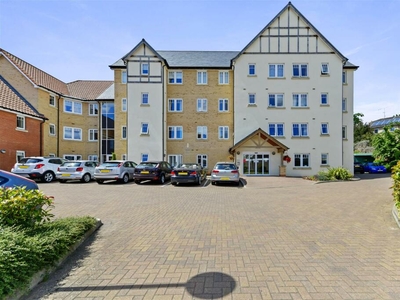 2 bedroom apartment for sale in Cross Penny Court, Cotton Lane, Bury St. Edmunds, IP33