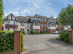 1 bedroom retirement property for sale in Tudor Lodge, Solihull, B92