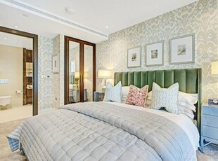 1 bedroom retirement property for sale in Warwick Lane,
London,
W14 8FN, W14