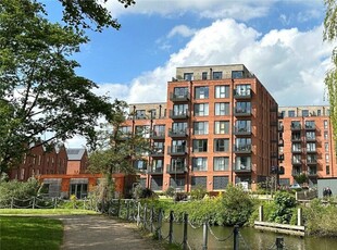 2 bedroom apartment for sale in Barrack Street, Norwich, NR3