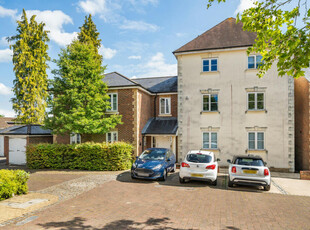 2 bedroom apartment for sale in Loyd Lindsay Square, Winchester, Hampshire, SO22