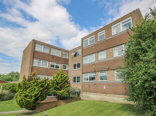 2 bedroom apartment for sale in Tern Way, Brentwood, CM14