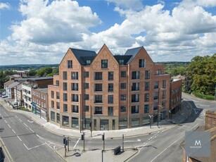 2 bedroom apartment for sale in Umiya House, 141-147 High Street, Brentwood, CM14