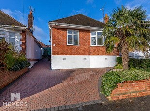 2 bedroom bungalow for sale in Brierley Road, Bournemouth, BH10