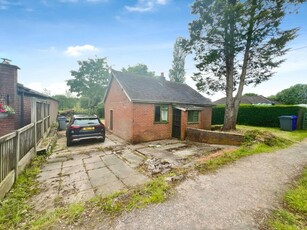 2 bedroom bungalow for sale in Fourth Avenue, Stoke-on-Trent, Staffordshire, ST2