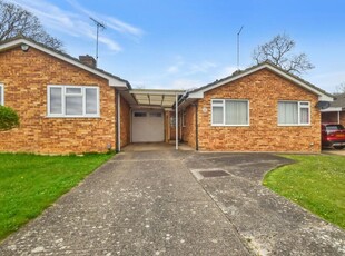 2 bedroom detached bungalow for sale in Fairfax Close, Parkwood,Gillingham, ME8