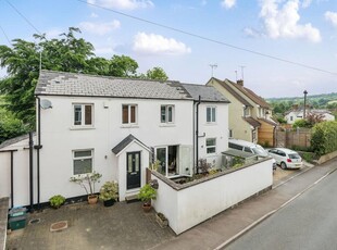 2 bedroom detached house for sale in Ryeworth Road, Charlton Kings, Cheltenham, Gloucestershire, GL52