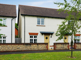 2 bedroom end of terrace house for sale in Meadow View, Winchester, Hampshire, SO23