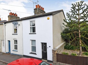 2 bedroom end of terrace house for sale in South Primrose Hill, Chelmsford, CM1