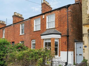 2 bedroom end of terrace house for sale in St Clements, Alma Place, East Oxford, OX4