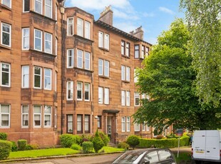 2 bedroom flat for sale in 3/2 44 Edgehill Road, Broomhill, Glasgow, G11 7JD, G11
