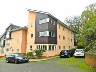 2 bedroom flat for sale in Buckland Rise, Maidstone, Kent, ME16 0YN, ME16